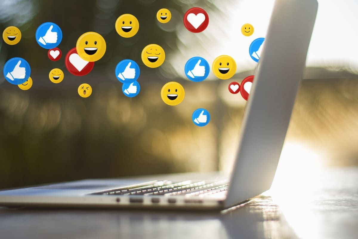 Centang Biru Meta Verified