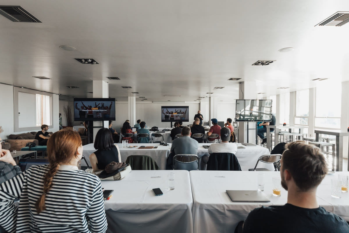 Peran Konferensi Pers